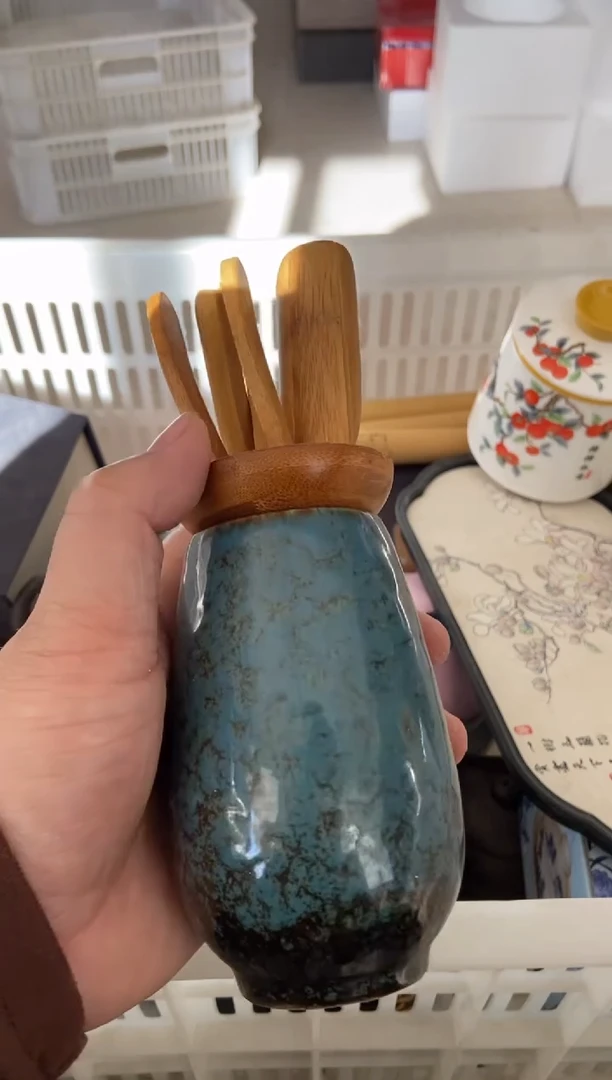 杯无运费险有瑕疵的摄影的产品有使用过的痕迹有点脏介意勿拍