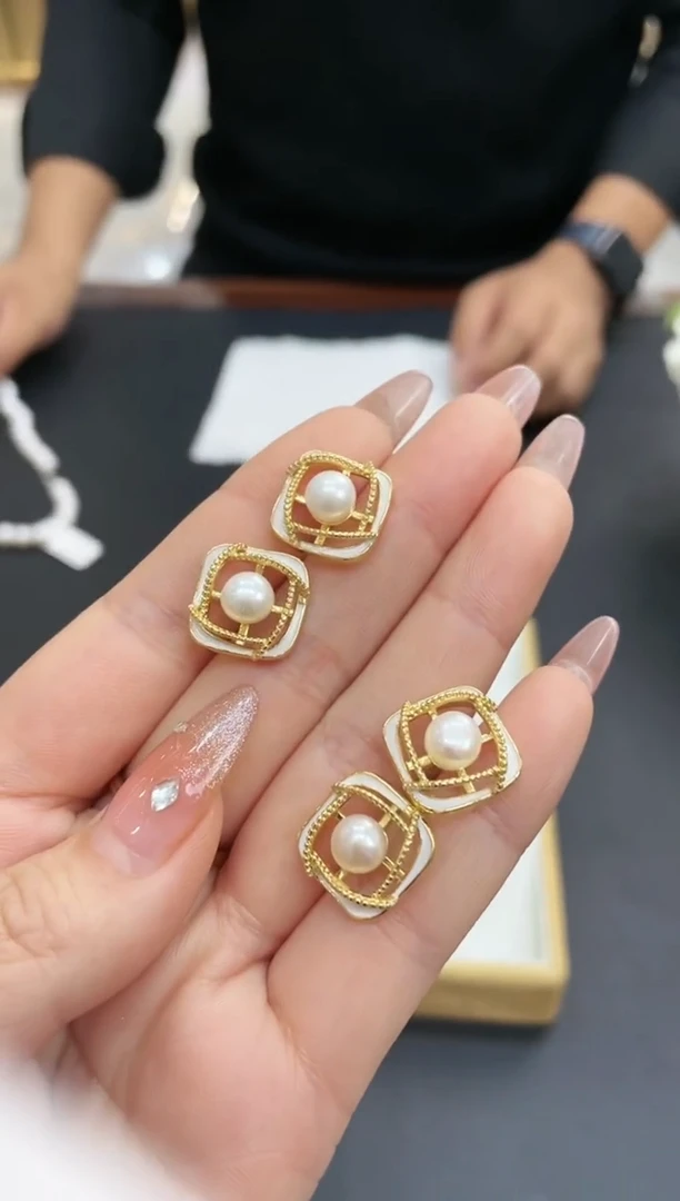 【闪购商品】淡水珍珠耳饰未镶嵌CYX 珍珠耳钉 多样发一