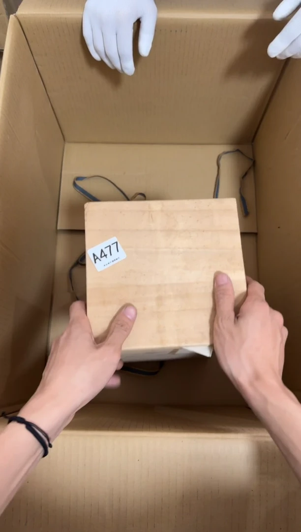 瓷片S****人477 中古商品，谨慎购买