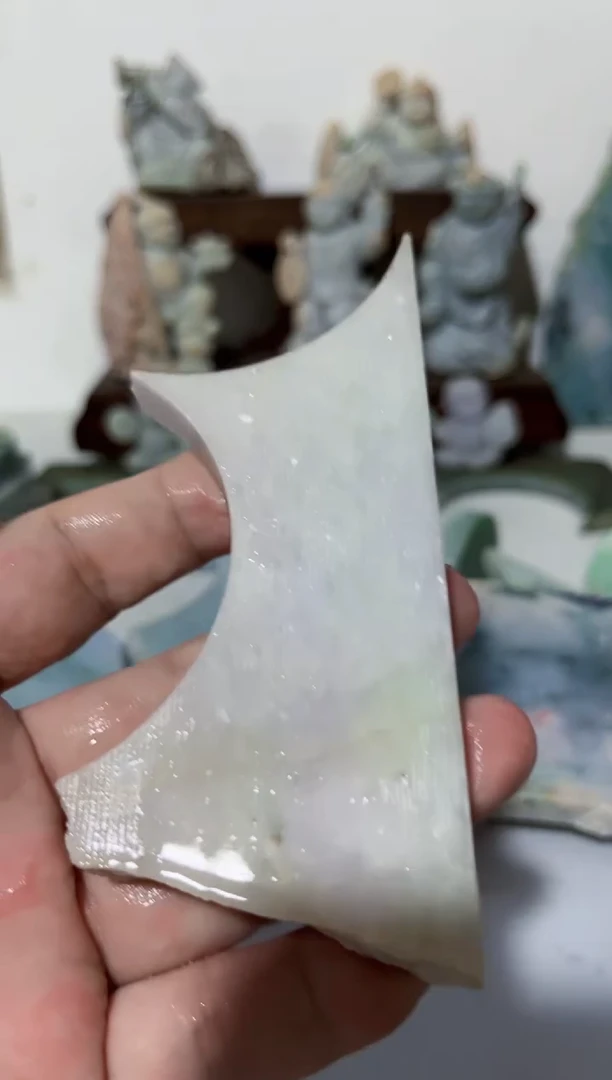 翡翠未镶嵌吊坠(不含链)842