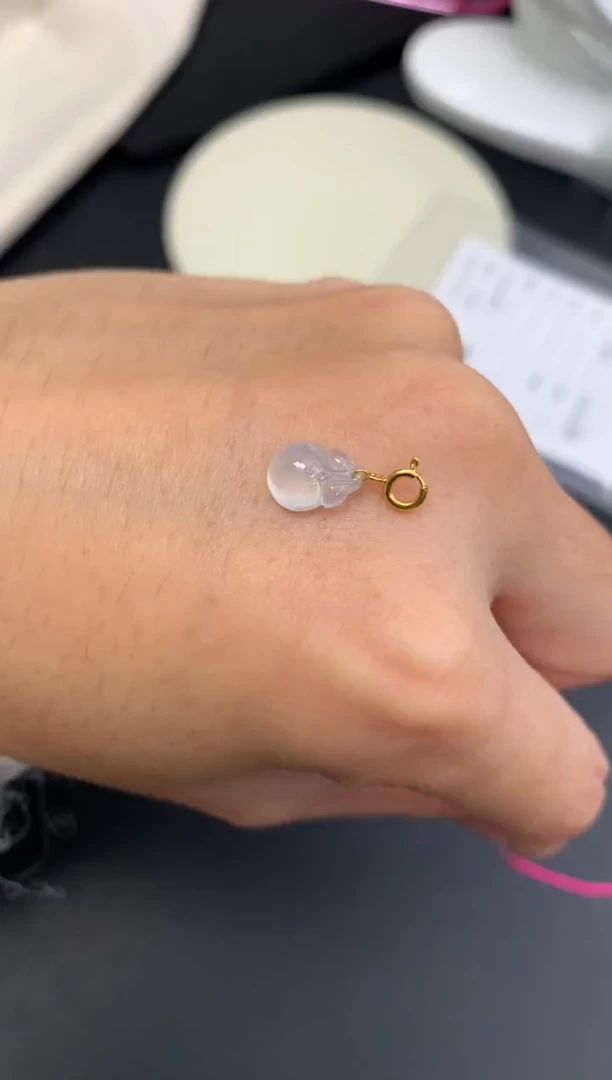 未镶嵌定制翡翠48小时鉴赏期 退货不扣服务费