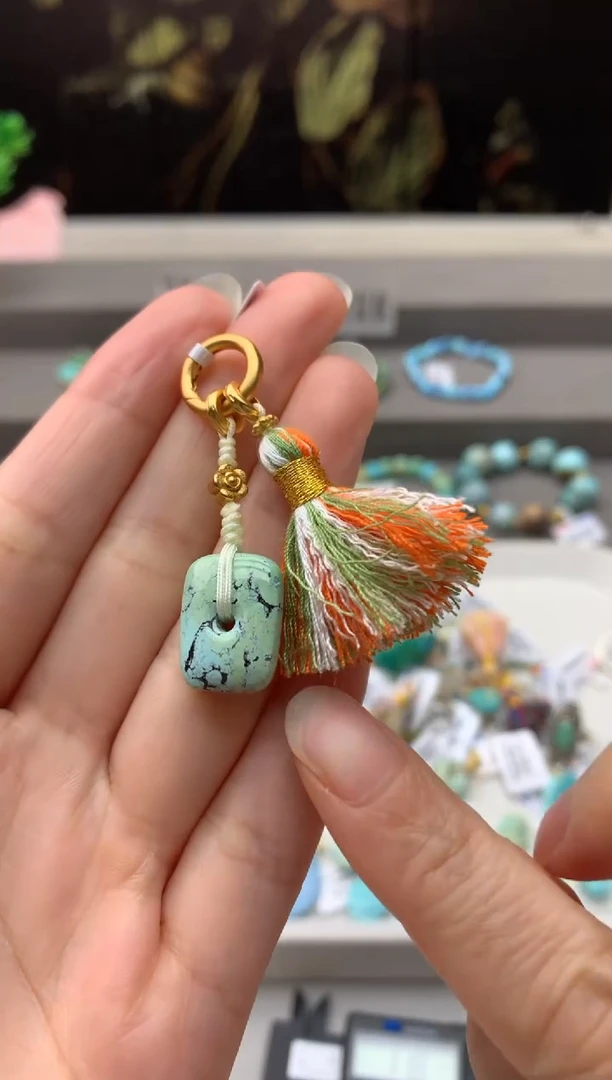 未镶嵌挂件南红玛瑙D170