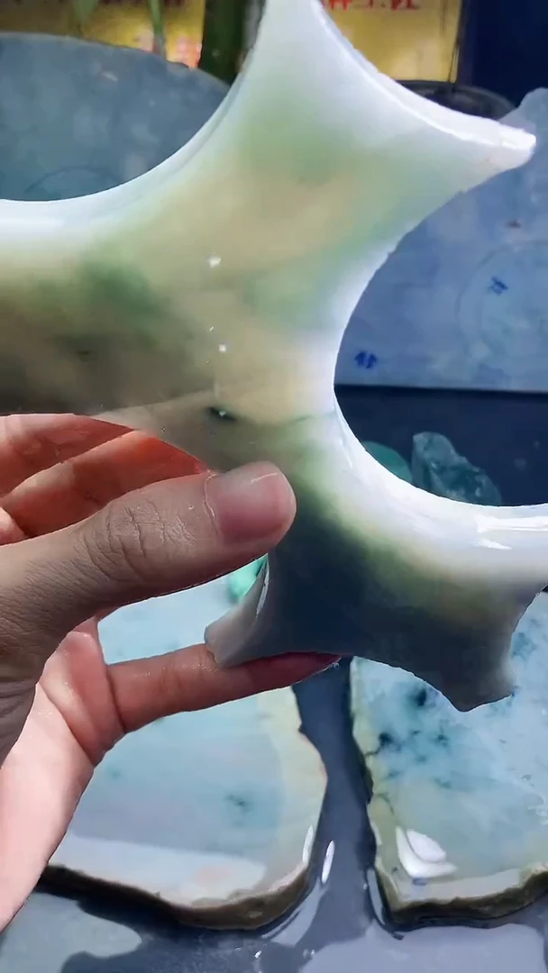 未镶嵌挂件翡翠小雨243