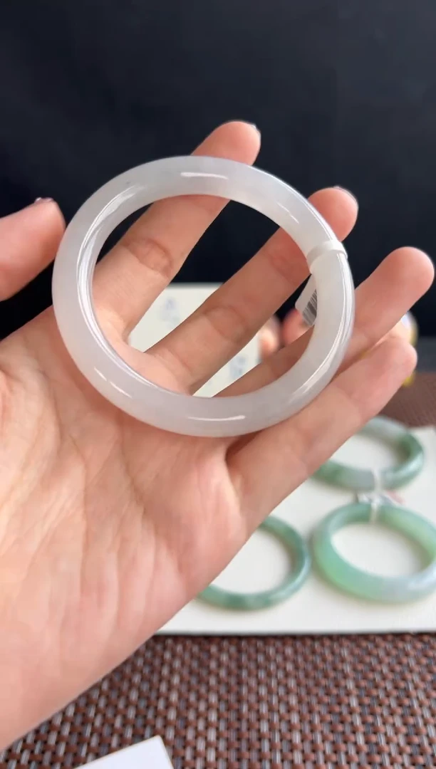 未镶嵌手镯翡翠28号55.7*9.2*9.0