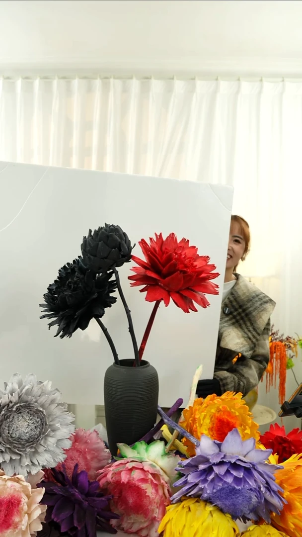 永生洋蓟 霸王花  三个头【复古黑+红色】  A459