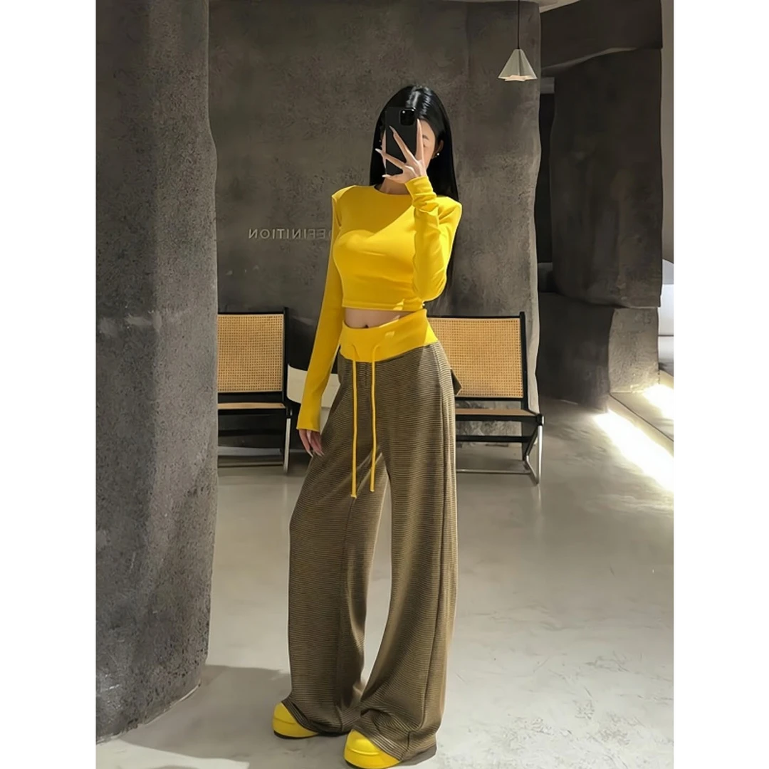 MARIE.COCO美式辣妹纯欲气质设计感短款T恤撞色条纹休闲裤两件套