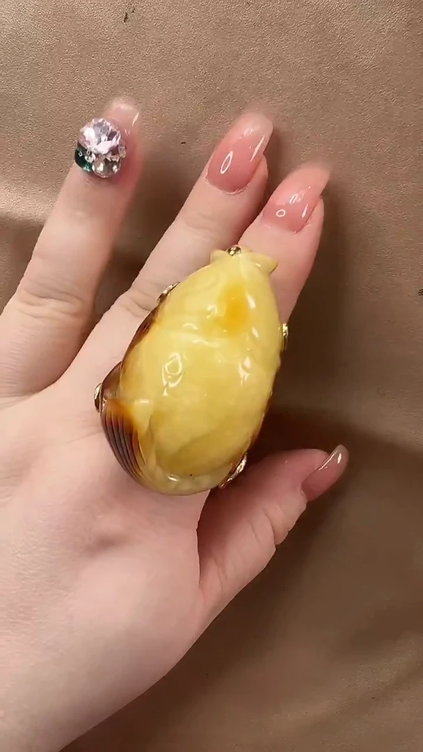 琥珀颈饰未镶嵌戒指