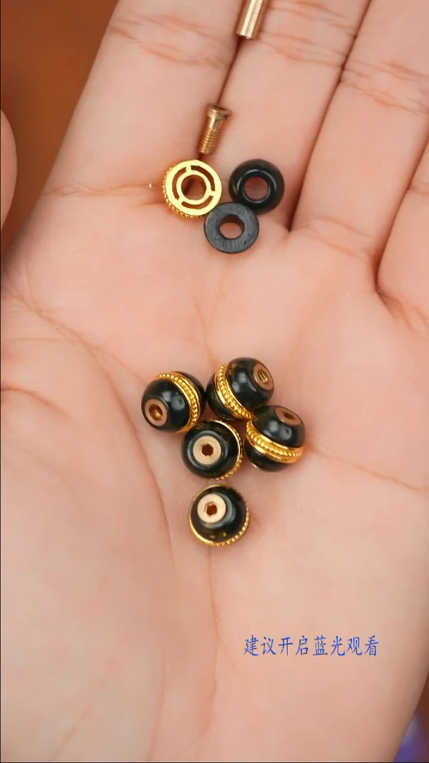 裸石蓝珀未镶嵌蓝珀配饰多样性发其一