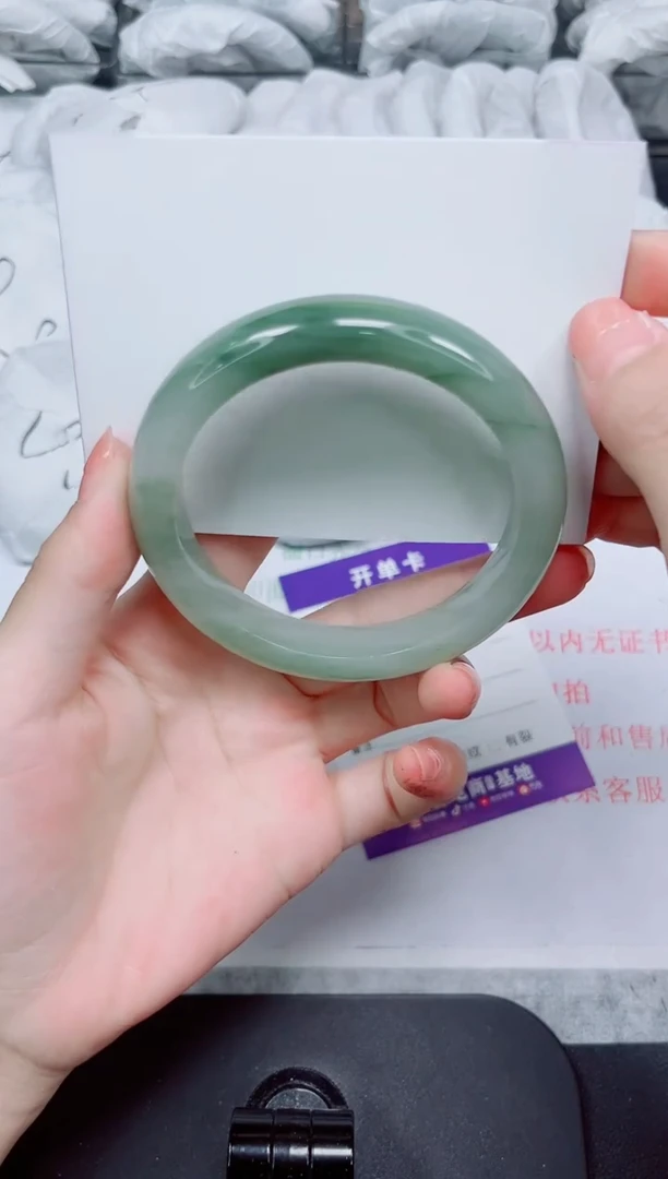 石英质玉手镯未镶嵌238-60