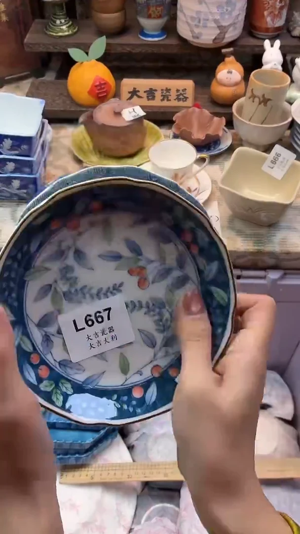 瓷器小*子   L667