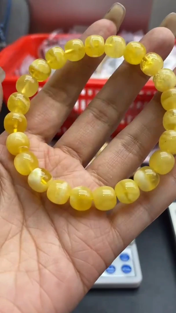 琥珀未镶嵌珠宝奇石89