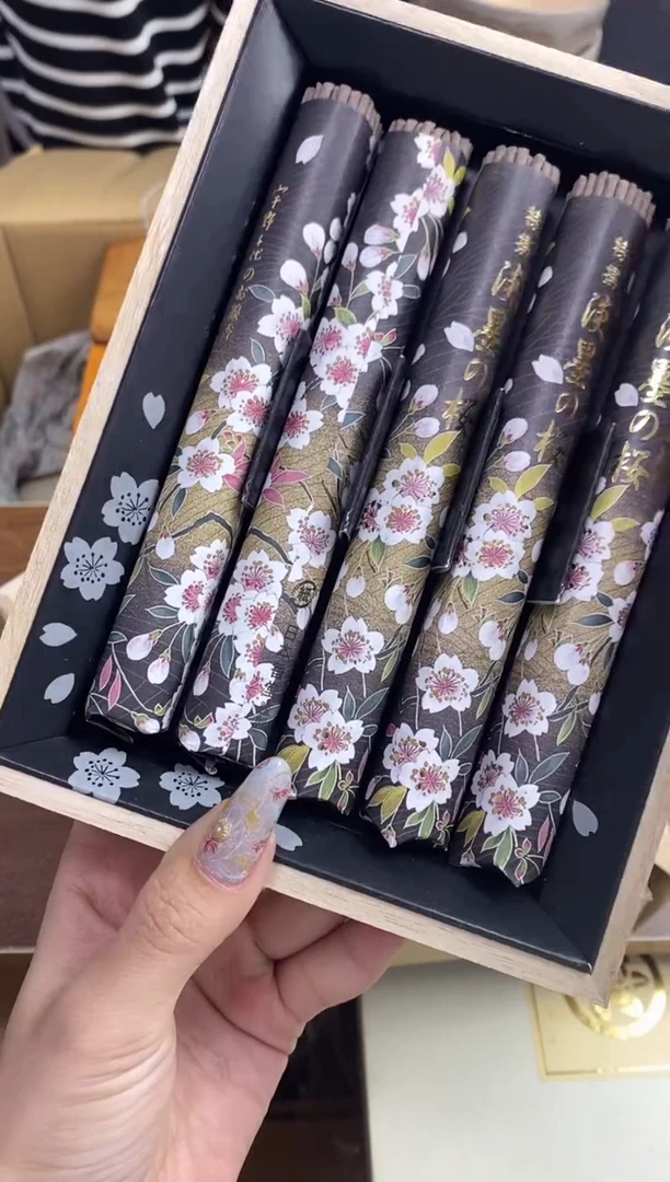 【闪购商品】瓷片隆莲瓷器欢迎大家