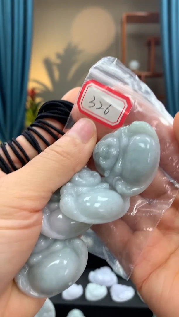 翡翠未镶嵌颈饰佛公326 多样性发一件