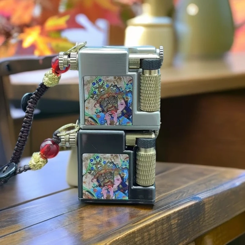 首领扎基拉姆创意迷你煤油打火机个性小方砖复古镀钛工艺带挂件