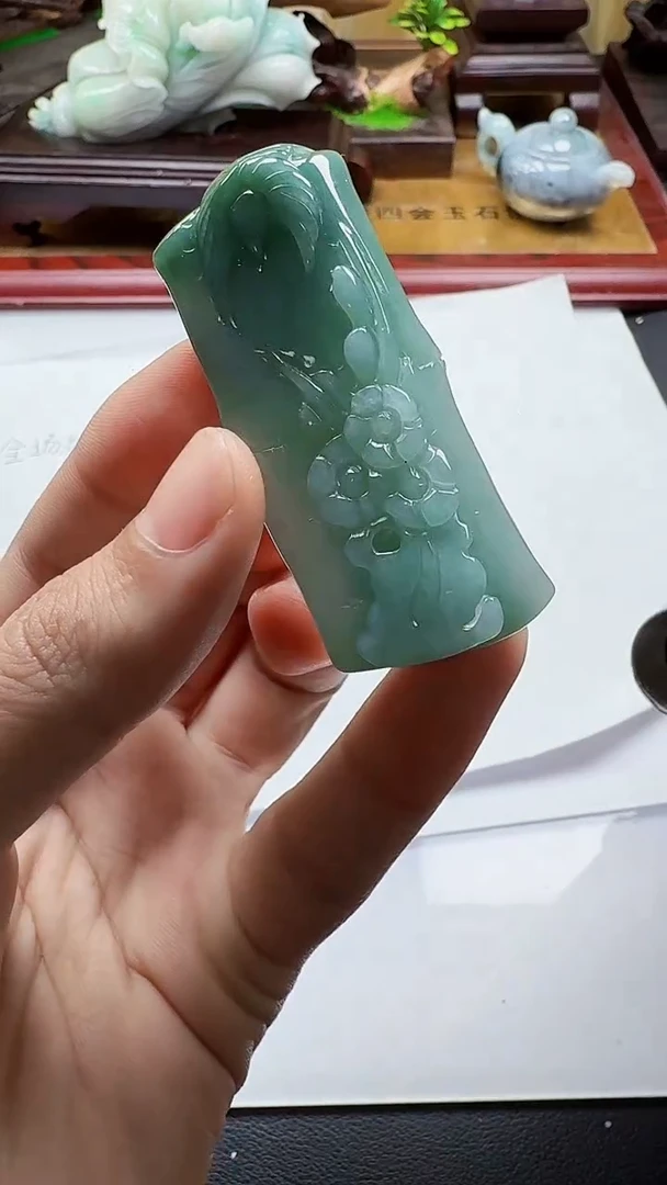 吊坠(不含链)未镶嵌翡翠1