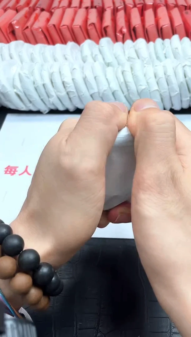 翡翠手镯未镶嵌下播给你拍