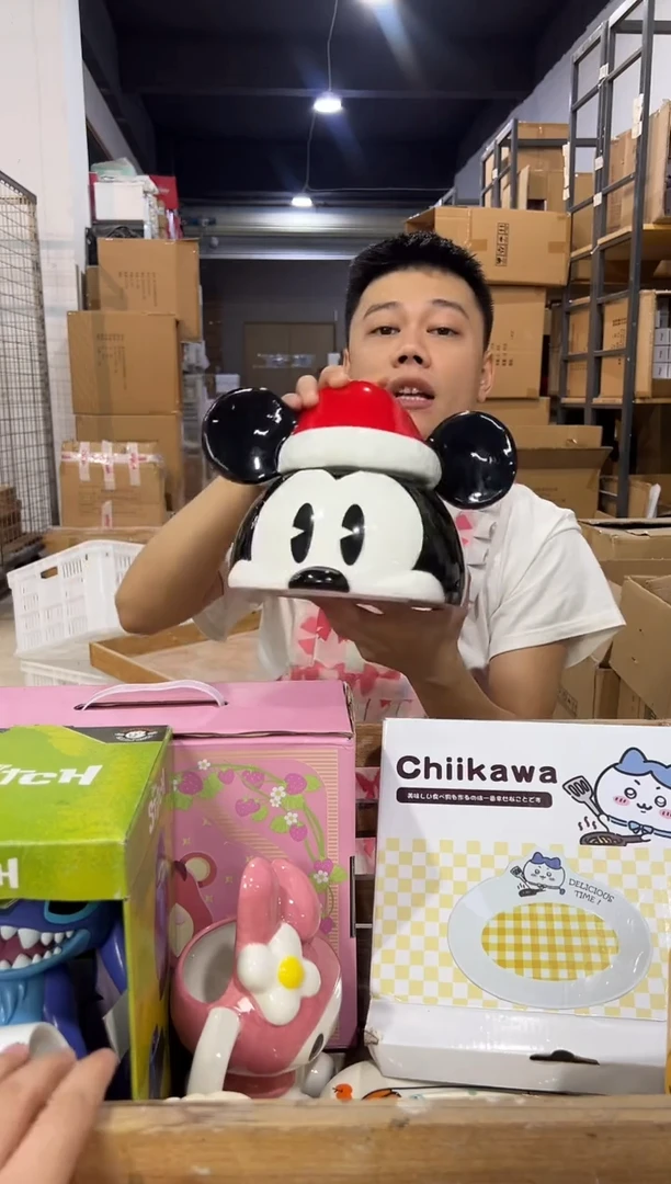 瓷片新款大号原盒米奇头罐