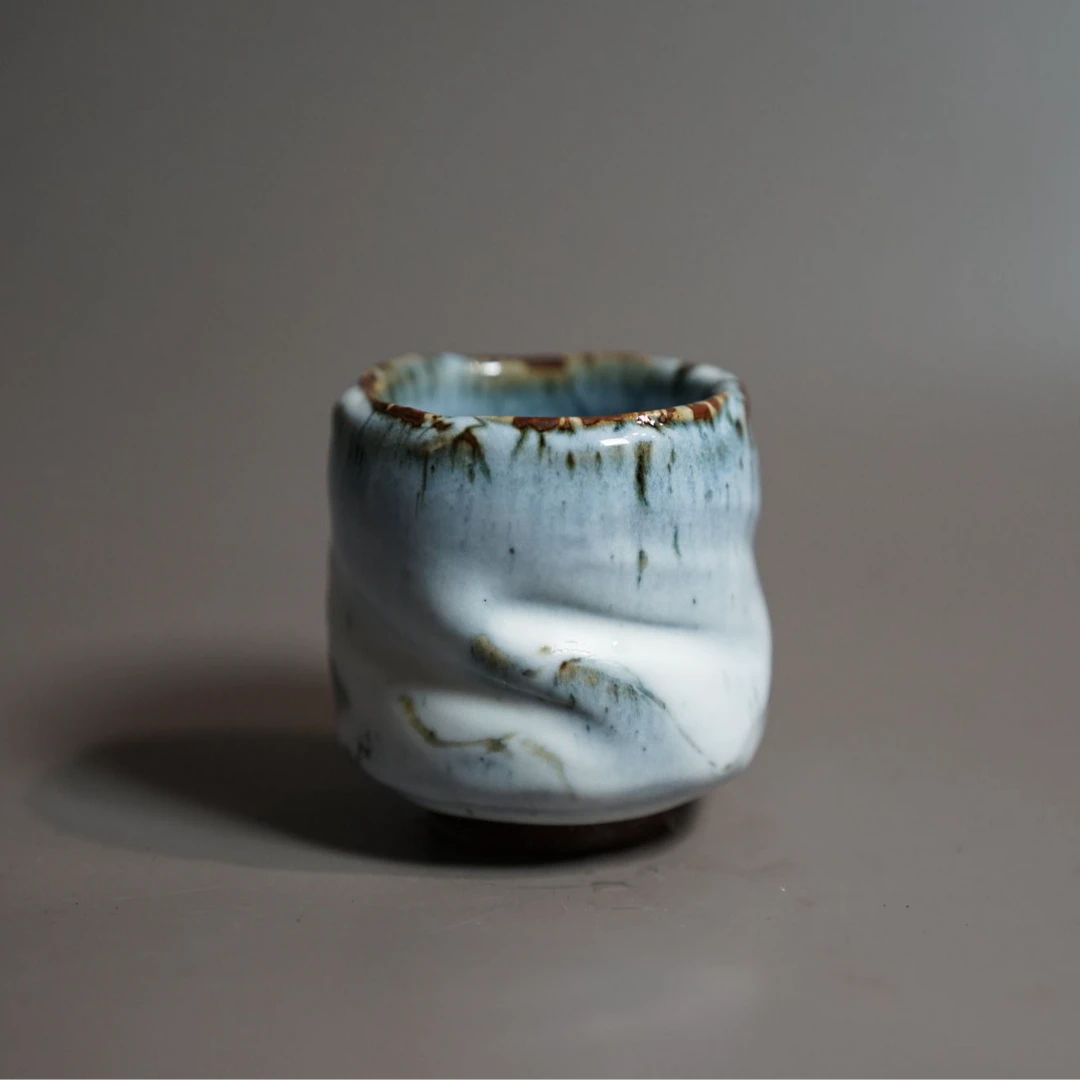 未名窑冷香凝白自由肌大握杯180ml景德镇陶瓷茶杯主人侘寂风茶器