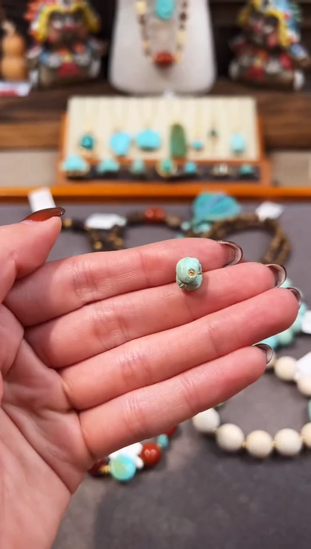 未镶嵌绿松石配饰羽毛珠