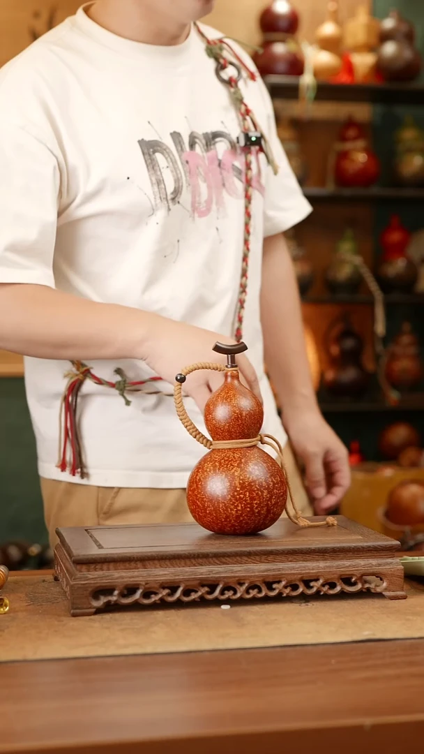 102号精品天然大漆酒葫芦一物一拍~