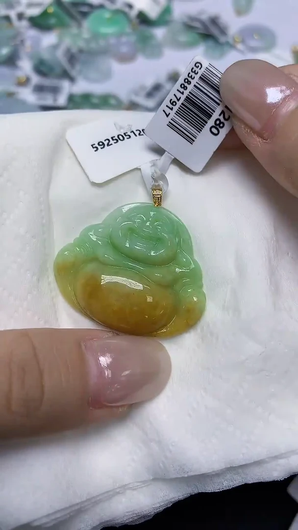 翡翠18K金镶嵌颈饰天然缅甸翡翠A货