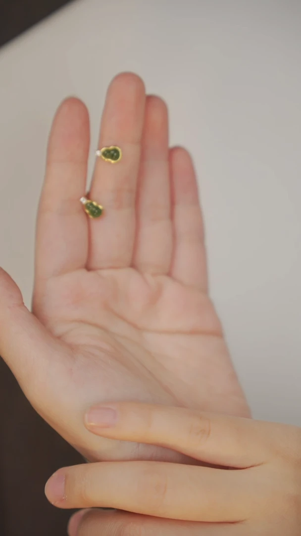 【闪购商品】和田玉耳饰银S925镶嵌耳钉