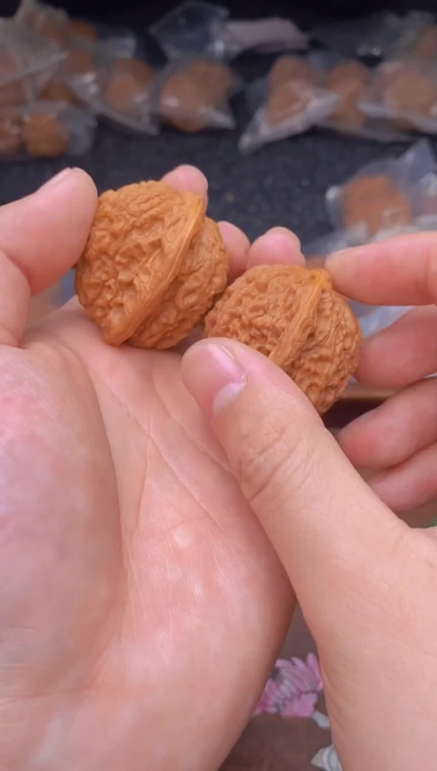 【闪购商品】文玩核桃把件G148号34尺铁锤