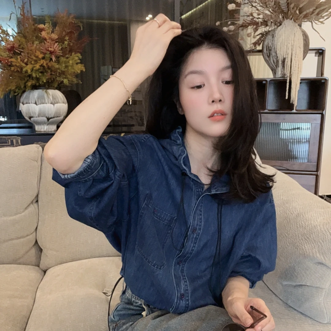 【悦悦专属】早秋慵懒感连帽抽绳牛仔外套Y796