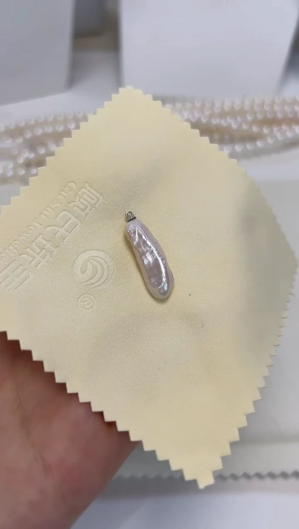 淡水珍珠银S925镶嵌颈饰吊坠