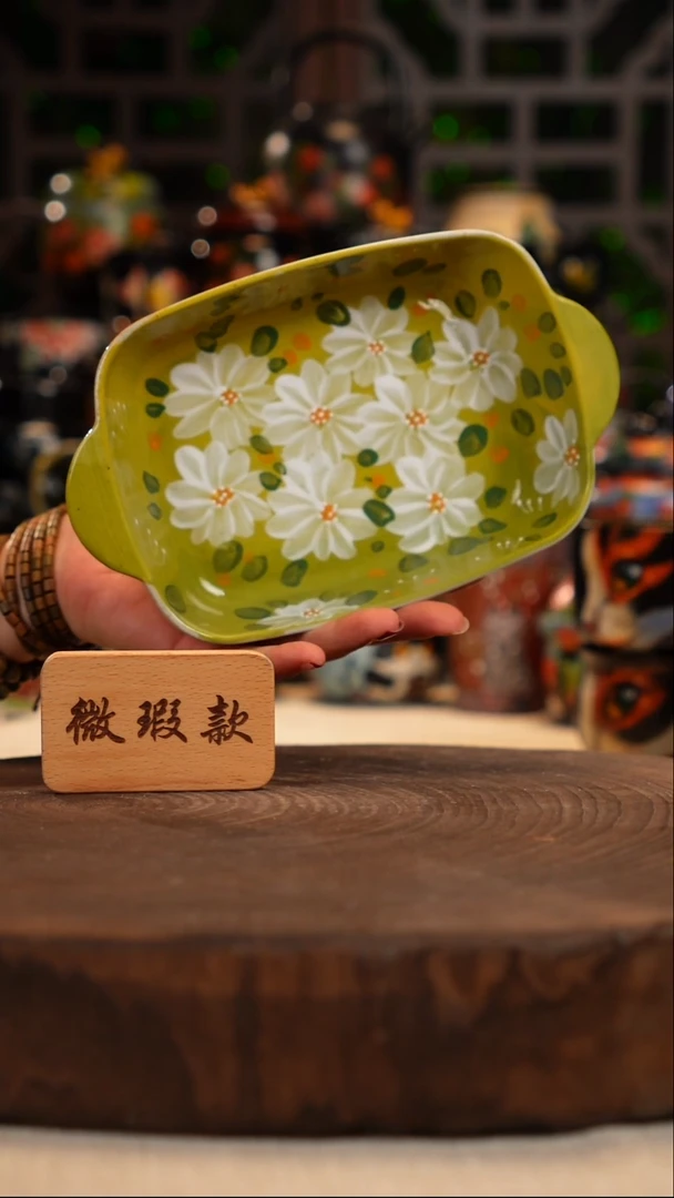 油画  手绘釉下彩微瑕
