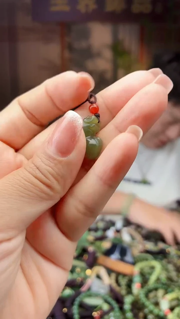 颈饰未镶嵌和田玉多样性发货拍一发一