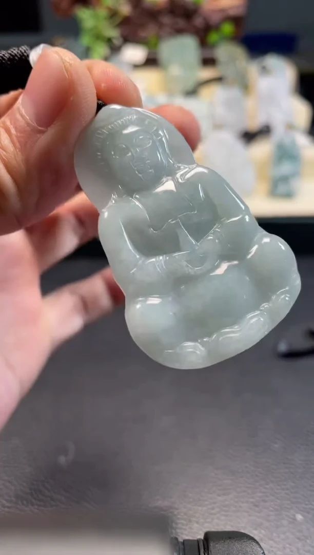 颈饰未镶嵌翡翠12/05/184