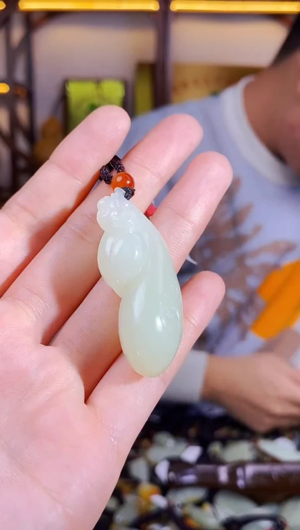 【闪购商品】和田玉颈饰未镶嵌1