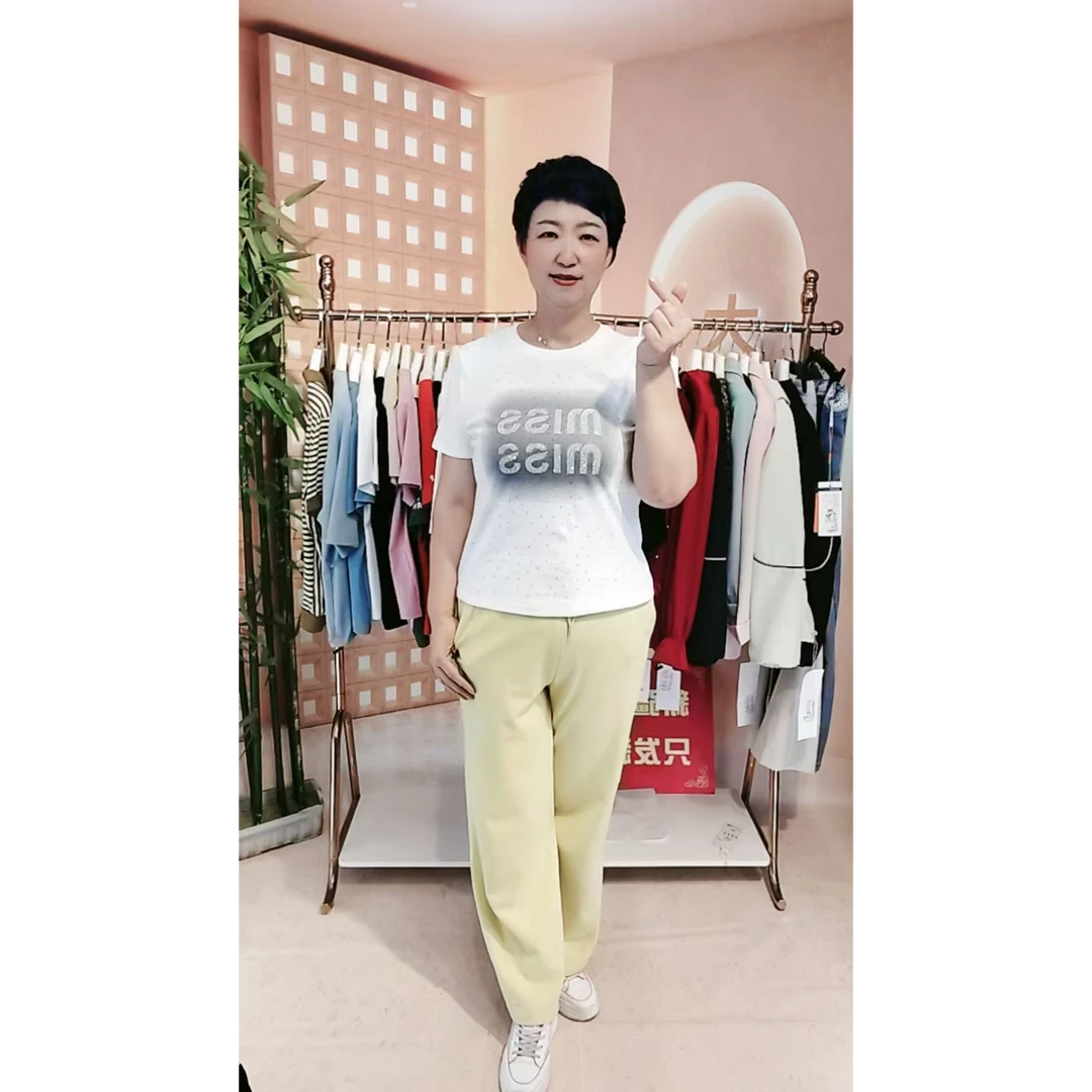 853前带字母亮钻棉T女款针织时尚休闲女士夏季圆领