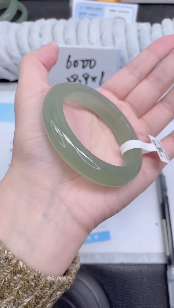 未镶嵌手镯石英质玉142-54.8