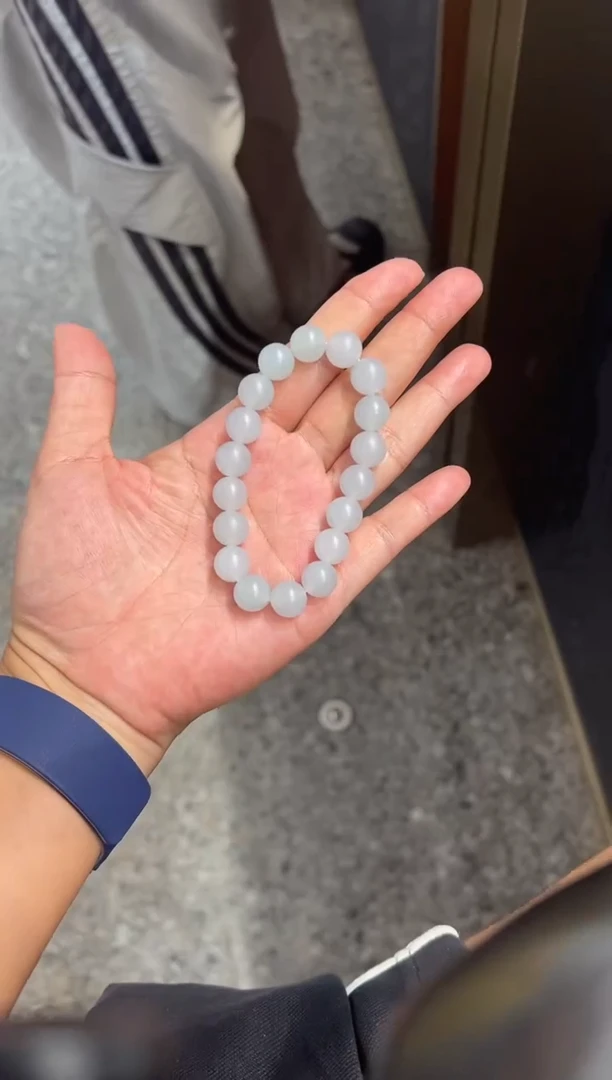 未镶嵌定制翡翠手串