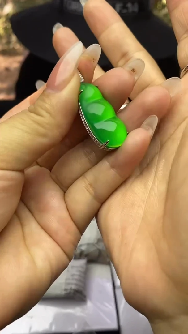 满色吊坠    所见即所得