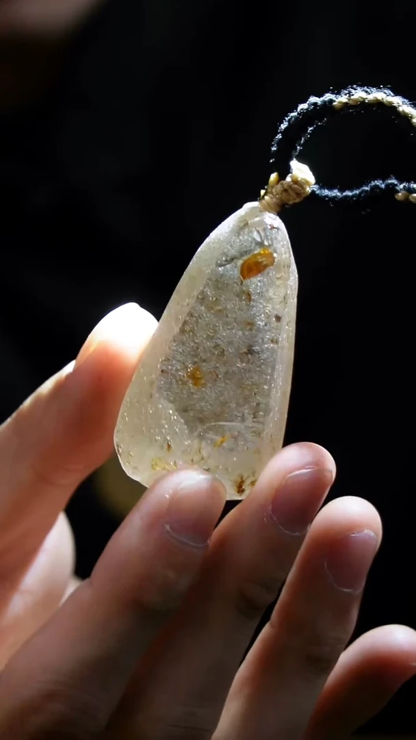 吊坠(赠链)未镶嵌水晶水晶