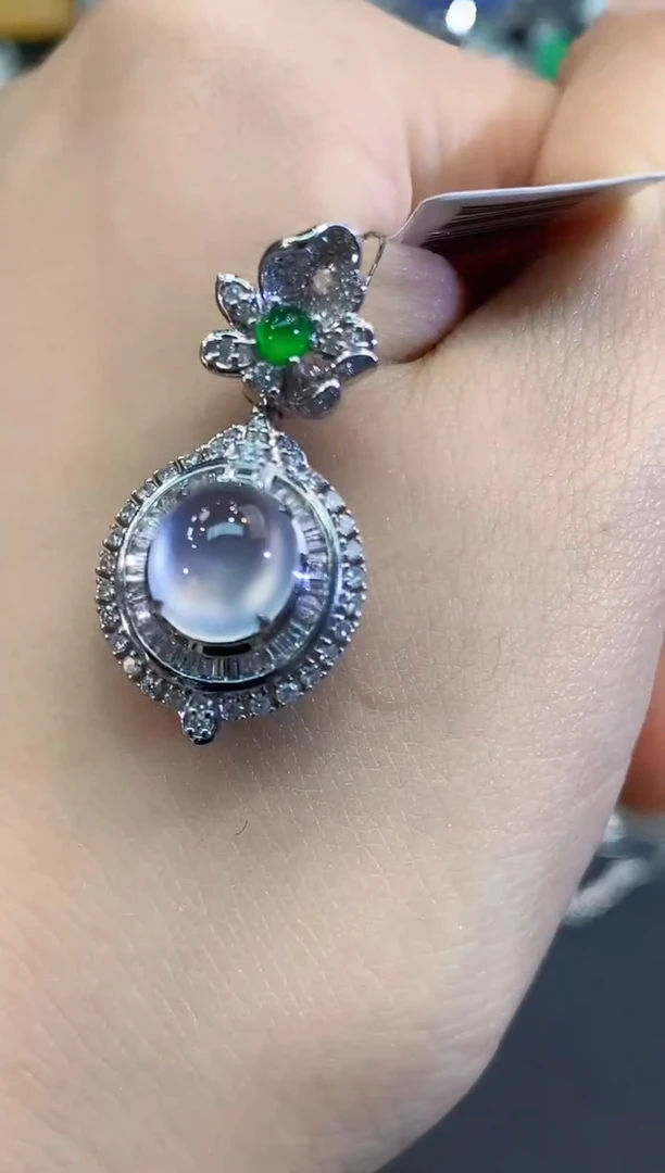 吊坠(不含链)18K金镶嵌翡翠B121