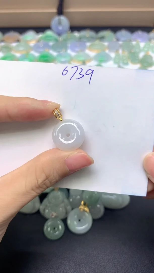 翡翠未镶嵌颈饰天然自然緬甸A貨翡翠