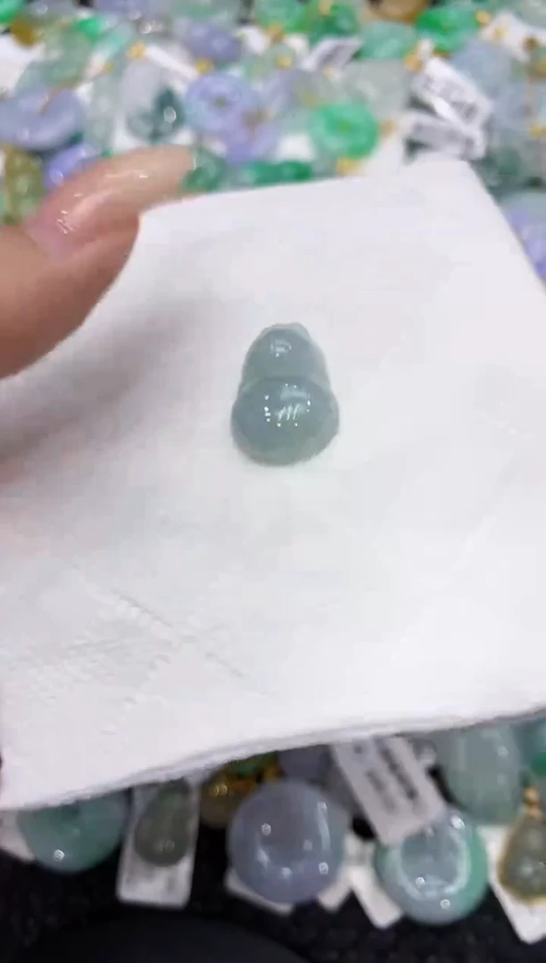 翡翠未镶嵌颈饰111111111111