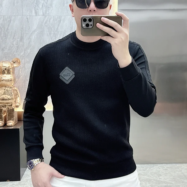 男士打底衫2025秋冬新款个性潮牌徽章针织拼接圆领加绒休闲卫衣潮