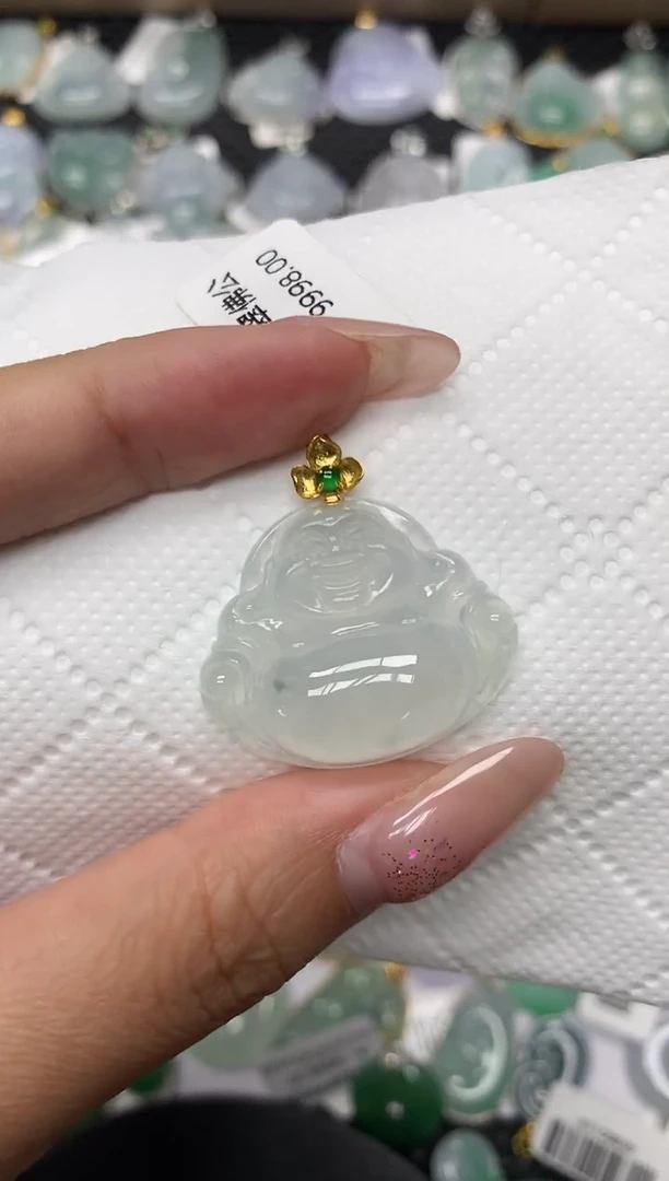 颈饰18K金镶嵌翡翠?****?1111111111