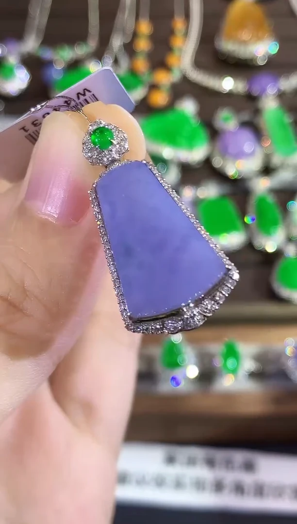 吊坠(不含链)18K金镶嵌翡翠B183 紫货有色差