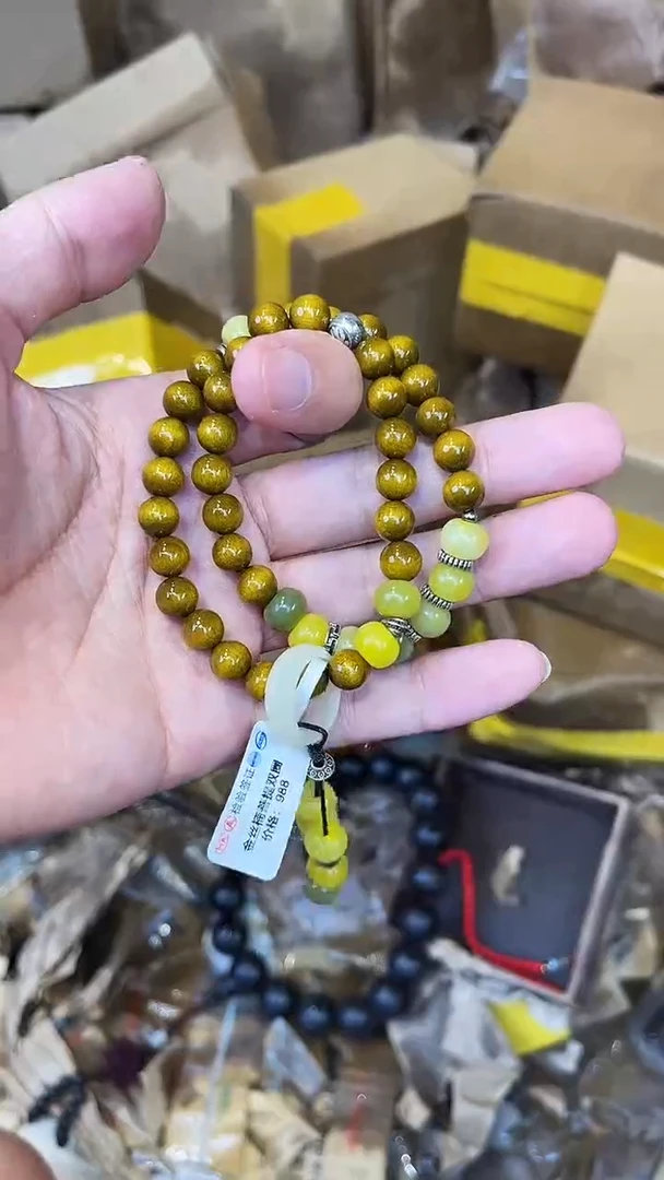 非洲檀香无事牌直播间随机手串一串