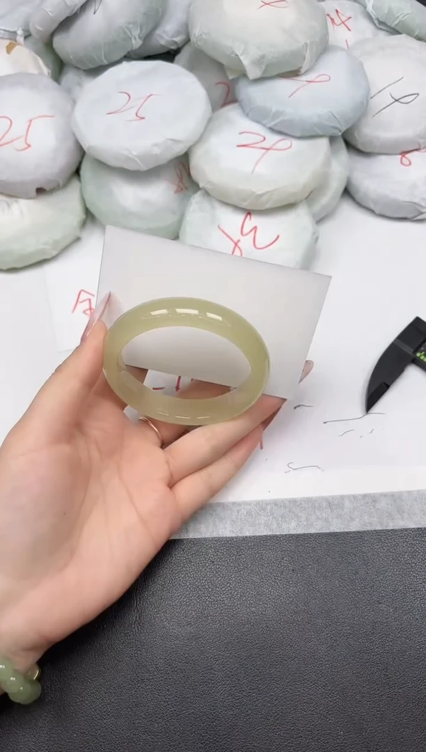 东凌女款手镯A233/56.1