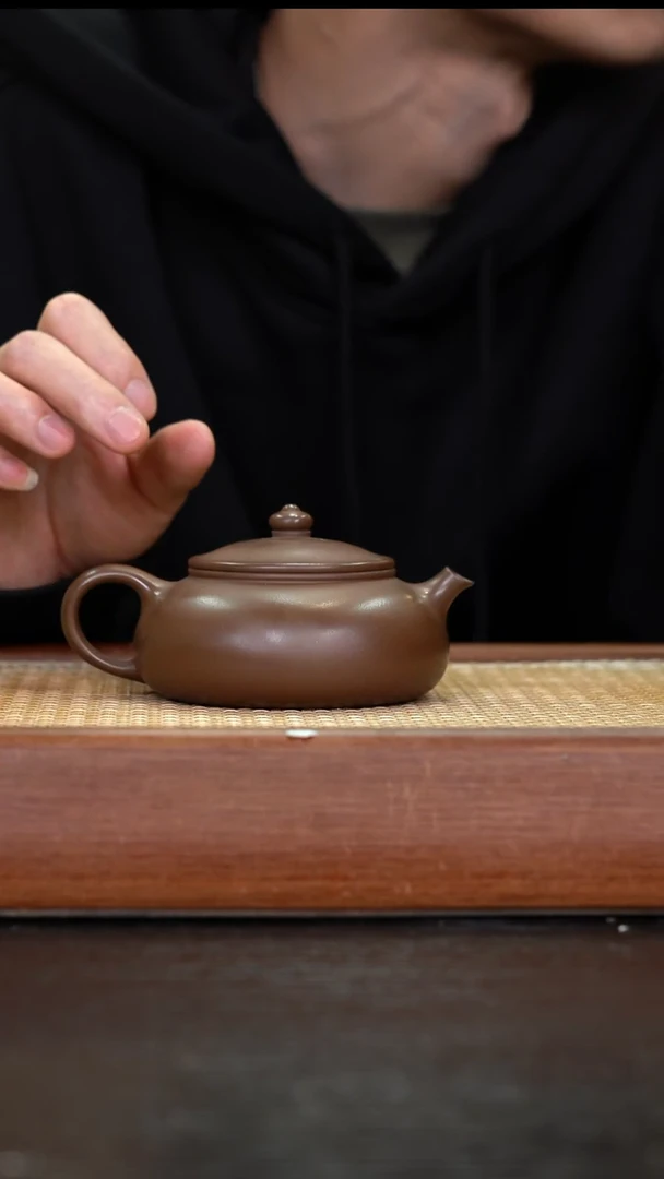 茶壶紫砂ZXM    革紫泥   寒江   180cc