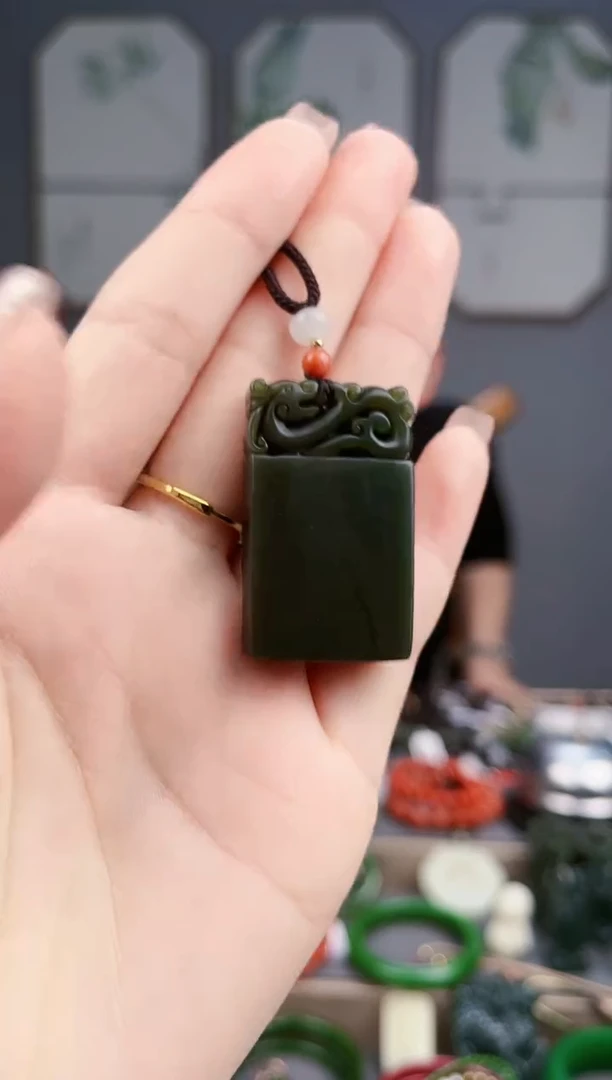 【闪购商品】和田玉颈饰未镶嵌多样性发货拍一单发一个