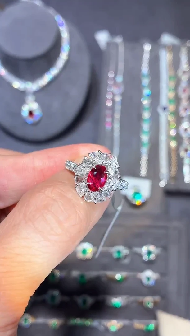 18K金镶嵌戒指红宝石【闪购】1.03ct/同步展会价/无烧鸽血红