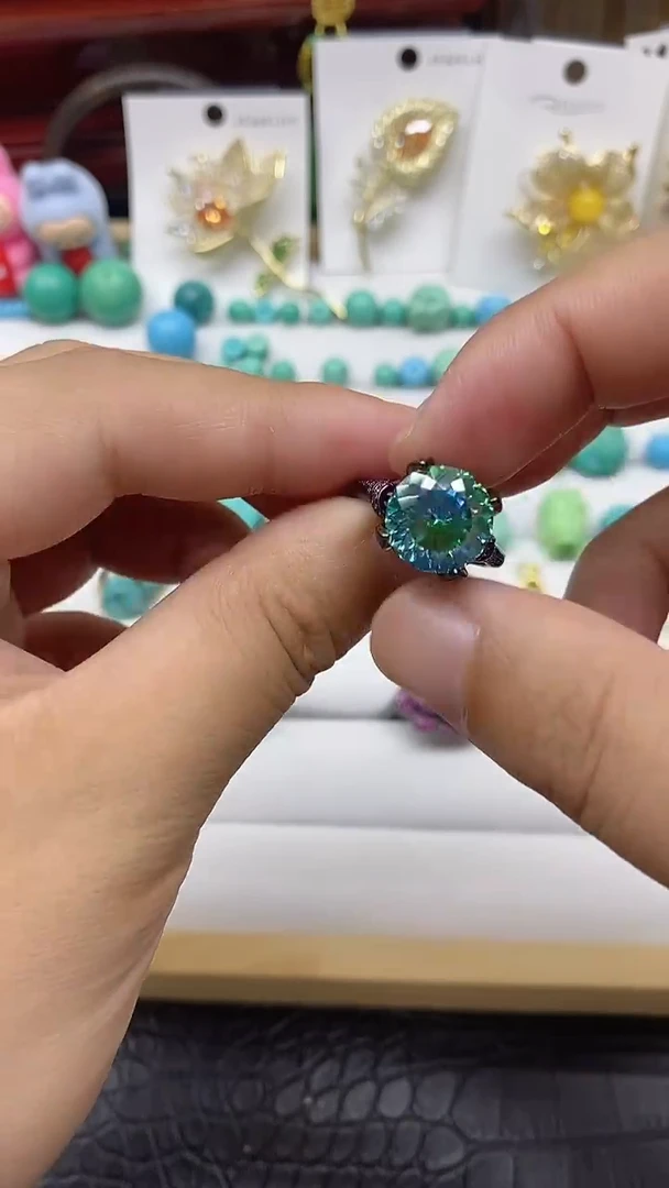 珐琅非金属彩蓝牛头戒指